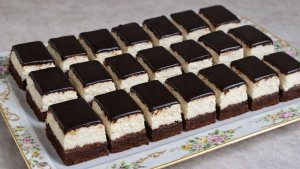 Prajitura Krem a la Krem - una dintre cele mai cremoase si delicioase prajituri