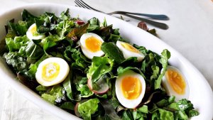 Salata de primavara cu oua