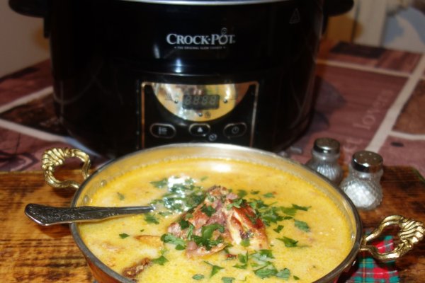 Ciorba ardeleneasca de oase afumate la slow cooker Crock-Pot Digital 4.7 l