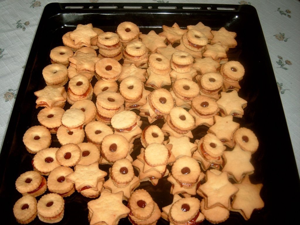 Biscuiti cu dulceata