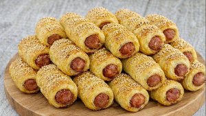 Carnaciori in aluat foietaj - reteta de rulouri aperitiv simple, rapide si delicioase