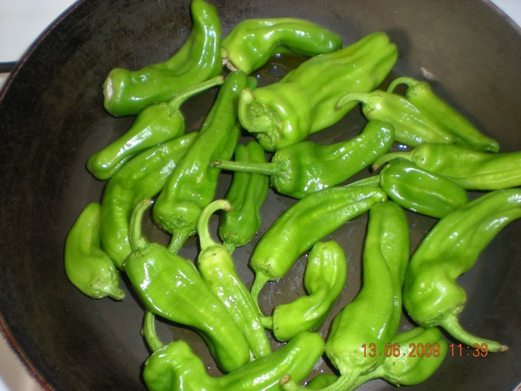 Pimientos del Pais (Ardei prajiti dulci)