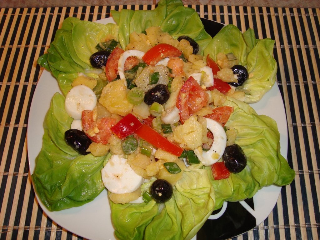 Salata orientala a la Adriana :)