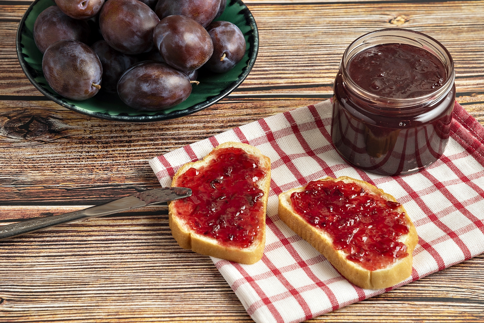 Gem de prune. Reteta simpla, delicioasa si foarte usor de preparat