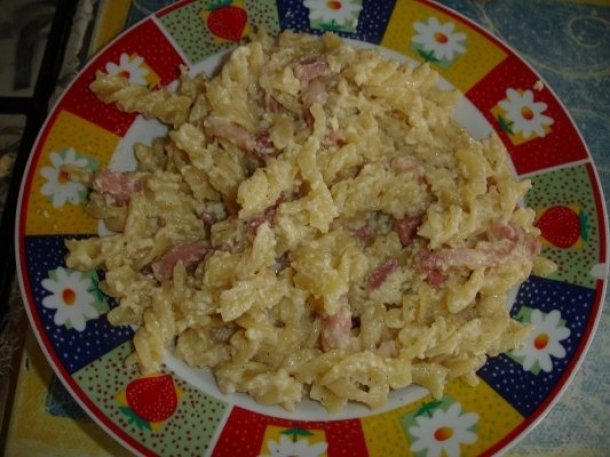 Pasta Alla Carbonara Retete Culinare Gustos Ro