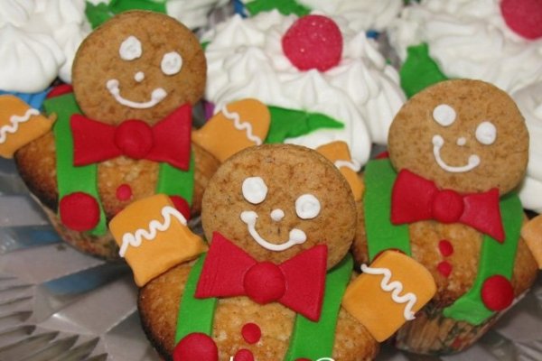 Vanilla Christmas Muffins