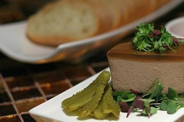 Deliciosul pate, rafinament pe paine