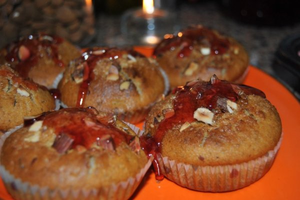 Maple pecan muffins