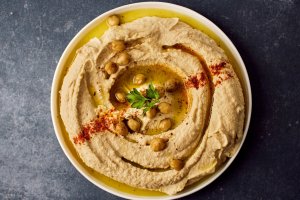 Reteta clasica de hummus libanez. Simplu, delicios si sanatos